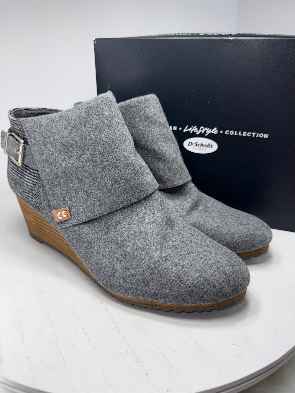 Dr. Scholl's Gray Wool Blend Ankle Wedge Boots Size 7